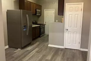 3021 Grayson St, Baltimore, MD 21216 - Photo 4