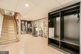 38 E Hamburg St, Baltimore, MD 21230 - Photo 36