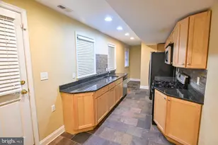 21 S Chapel St, Baltimore, MD 21231 - Photo 4