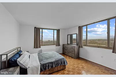 1 E University Parkway #1205, Baltimore, MD 21218 - Photo 16