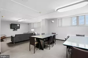 1 E University Pkwy, Baltimore, MD 21218 - Photo 28