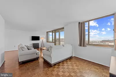 1 E University Parkway #1205, Baltimore, MD 21218 - Photo 4