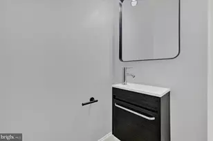 3105 Frisby St, Baltimore, MD 21218 - Photo 10