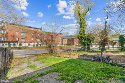 940 E 41st Street, Baltimore, MD 21218 - Photo 32