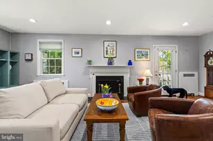 702 W Melrose Ave, Baltimore, MD 21210 - Photo 10