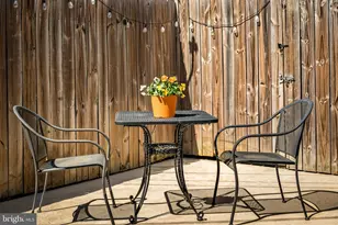 406 W 23rd St, Baltimore, MD 21211 - Photo 38