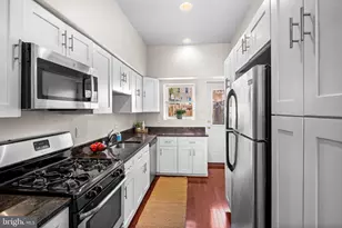 406 W 23rd St, Baltimore, MD 21211 - Photo 16