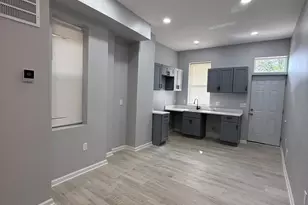 1806 N Mount St, Baltimore, MD 21217 - Photo 10