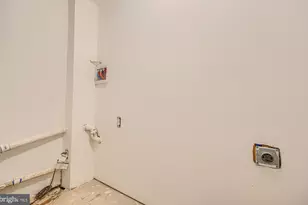 3518 Elmora Ave, Baltimore, MD 21213 - Photo 22