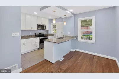 52 Upmanor Road, Baltimore, MD 21229 - Photo 8