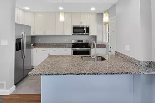 52 Upmanor Rd, Baltimore, MD 21229 - Photo 10