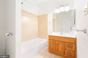 214 S Bouldin St, Baltimore, MD 21224 - Photo 10