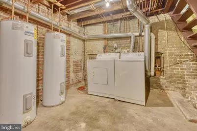 3300 E Baltimore Street, Baltimore, MD 21224 - Photo 18