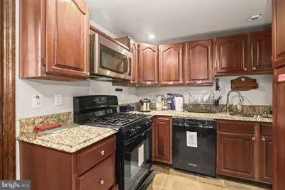 633 S Linwood Avenue S, Baltimore, MD 21224 - Photo 14