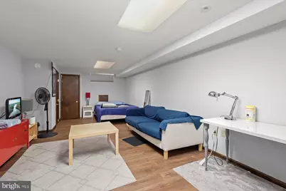 633 S Linwood Avenue S, Baltimore, MD 21224 - Photo 22