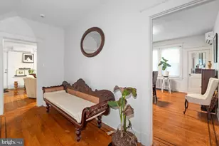 3904 Gwynns Falls Pkwy, Baltimore, MD 21216 - Photo 10