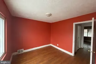 4013 Woodmere Ave, Baltimore, MD 21215 - Photo 4