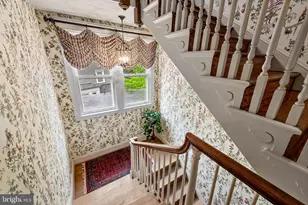 4 Hillside Rd, Baltimore, MD 21210 - Photo 8