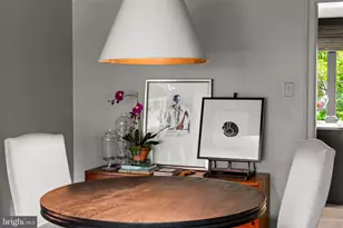 256 Waxter Wy, Baltimore, MD 21217 - Photo 22