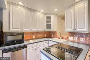 30 E Wheeling St, Baltimore, MD 21230 - Photo 8