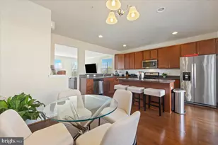 4524 Birchwood Dr, Baltimore, MD 21229 - Photo 6