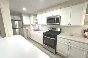 5105 Chalgrove Ave, Baltimore, MD 21215 - Photo 4