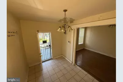 406 N Edgewood Street N, Baltimore, MD 21229 - Photo 4