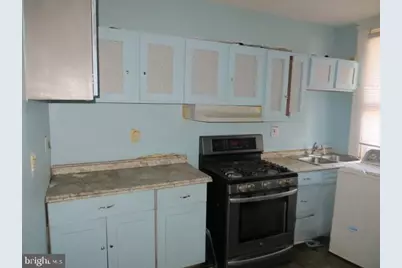 1607 Ruxton Avenue, Baltimore, MD 21216 - Photo 4