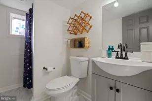 3714 5th St, Baltimore, MD 21225 - Photo 26