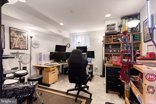 705 S Linwood Ave, Baltimore, MD 21224 - Photo 18