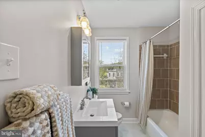 1115 Roland Heights Avenue, Baltimore, MD 21211 - Photo 16