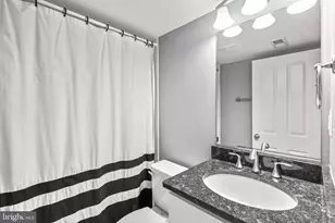 300 S Robinson St, Baltimore, MD 21224 - Photo 32