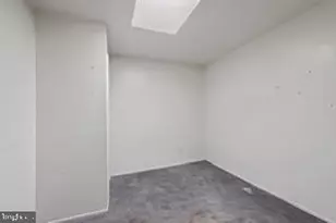 2426 Lauretta Ave, Baltimore, MD 21223 - Photo 10