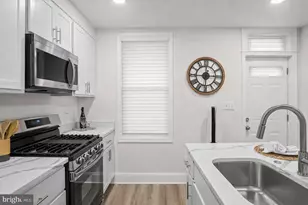 2117 N Smallwood St, Baltimore, MD 21216 - Photo 10