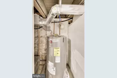 2807 Waldorf Avenue, Baltimore, MD 21215 - Photo 38