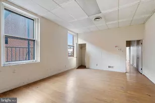 928 N Charles St, Baltimore, MD 21201 - Photo 34