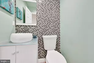 1401 E Lanvale St, Baltimore, MD 21213 - Photo 6