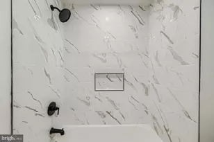 1729 N Fulton Ave, Baltimore, MD 21217 - Photo 18