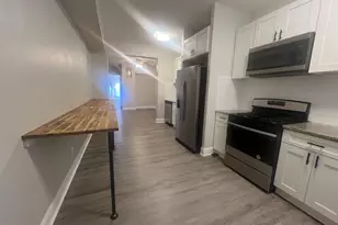 3031 Shannon Dr, Baltimore, MD 21213 - Photo 10