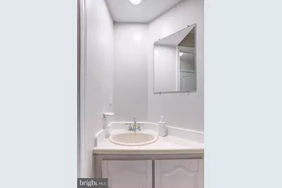 2011 Fountain Street, Baltimore, MD 21231 - Photo 16