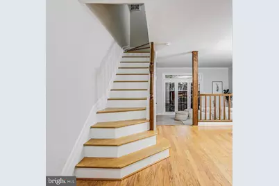 2011 Fountain Street, Baltimore, MD 21231 - Photo 2
