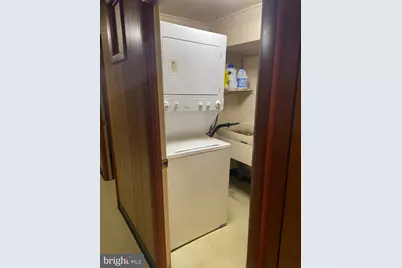 822 N Linwood Avenue, Baltimore, MD 21205 - Photo 10