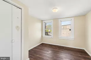 229 S Fremont Ave, Baltimore, MD 21230 - Photo 16
