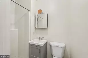 229 S Fremont Ave, Baltimore, MD 21230 - Photo 20