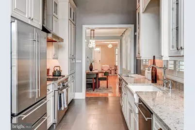 2119 E Lombard Street E, Baltimore, MD 21231 - Photo 20