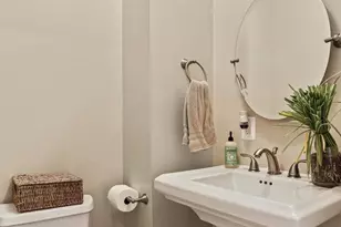 2507 Fleet St, Baltimore, MD 21224 - Photo 6