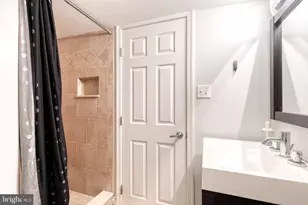 235 S Robinson St, Baltimore, MD 21224 - Photo 18