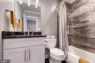 8 S Potomac St, Baltimore, MD 21224 - Photo 12