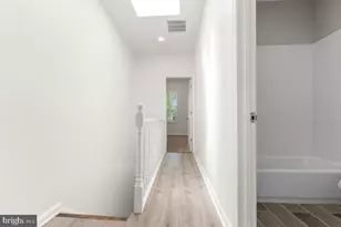 157 N Curley Street N, Baltimore, MD 21224 - Photo 10