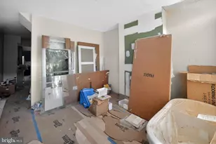 714 Portland, Baltimore, MD 21230 - Photo 10